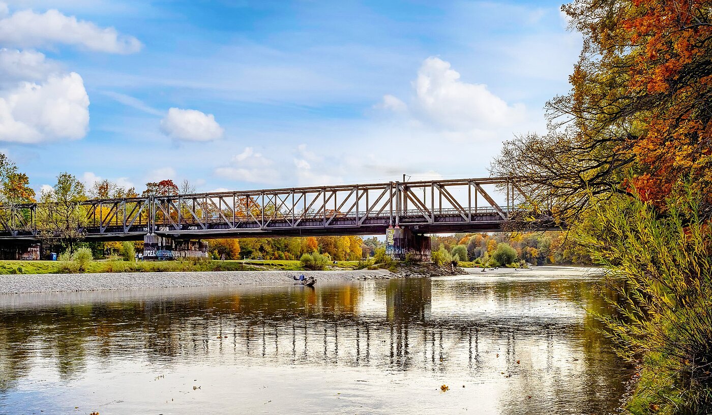Etagenwohnung mit 1 Zimmer | München-Isarvorstadt | 2110ML3 | Herbstimpressionen von...