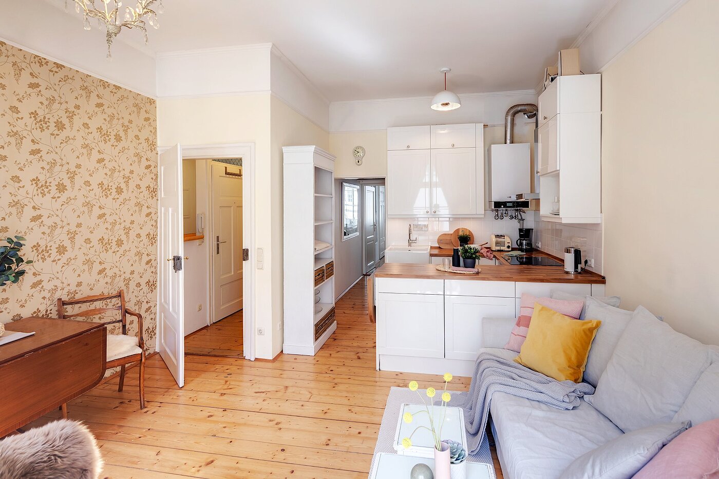 Etagenwohnung mit 2 Zimmern | München-Altstadt | 2103ML4 | ...Essen und Arbeiten