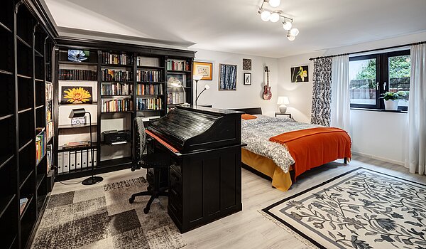 Einfamilienhaus mit 4 Zimmern | Neubiberg | 70429 | Schlafzimmer Souterrain