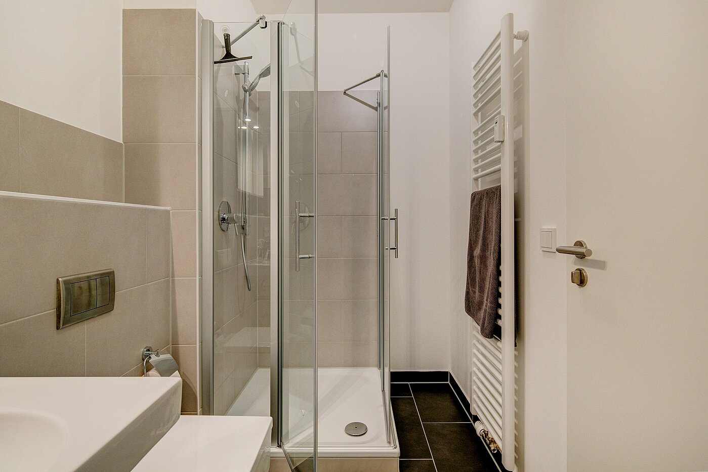 Apartment mit 1 Zimmer | München-Ramersdorf | 70251 | ...Dusche