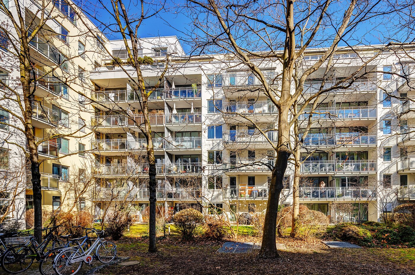 Etagenwohnung mit 2 Zimmern | München-Maxvorstadt | 70001 | Innenhofansicht
