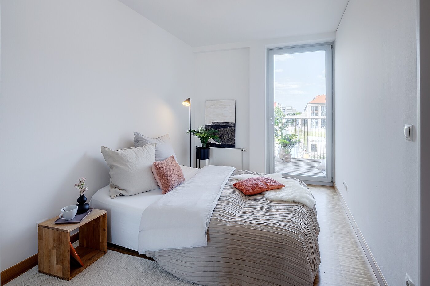 Etagenwohnung mit 2 Zimmern | München-Schwanthalerhöhe | 2206ML11 | Blick in das Schlafzimmer...