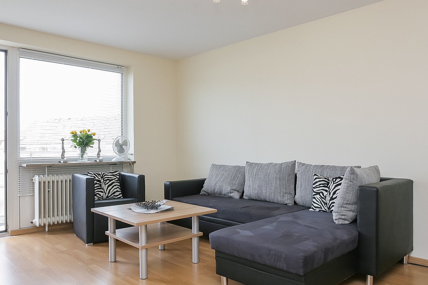 Etagenwohnung mit 2 Zimmern | München-Nymphenburg | 1805ML3 | Gemütliche Sitzecke