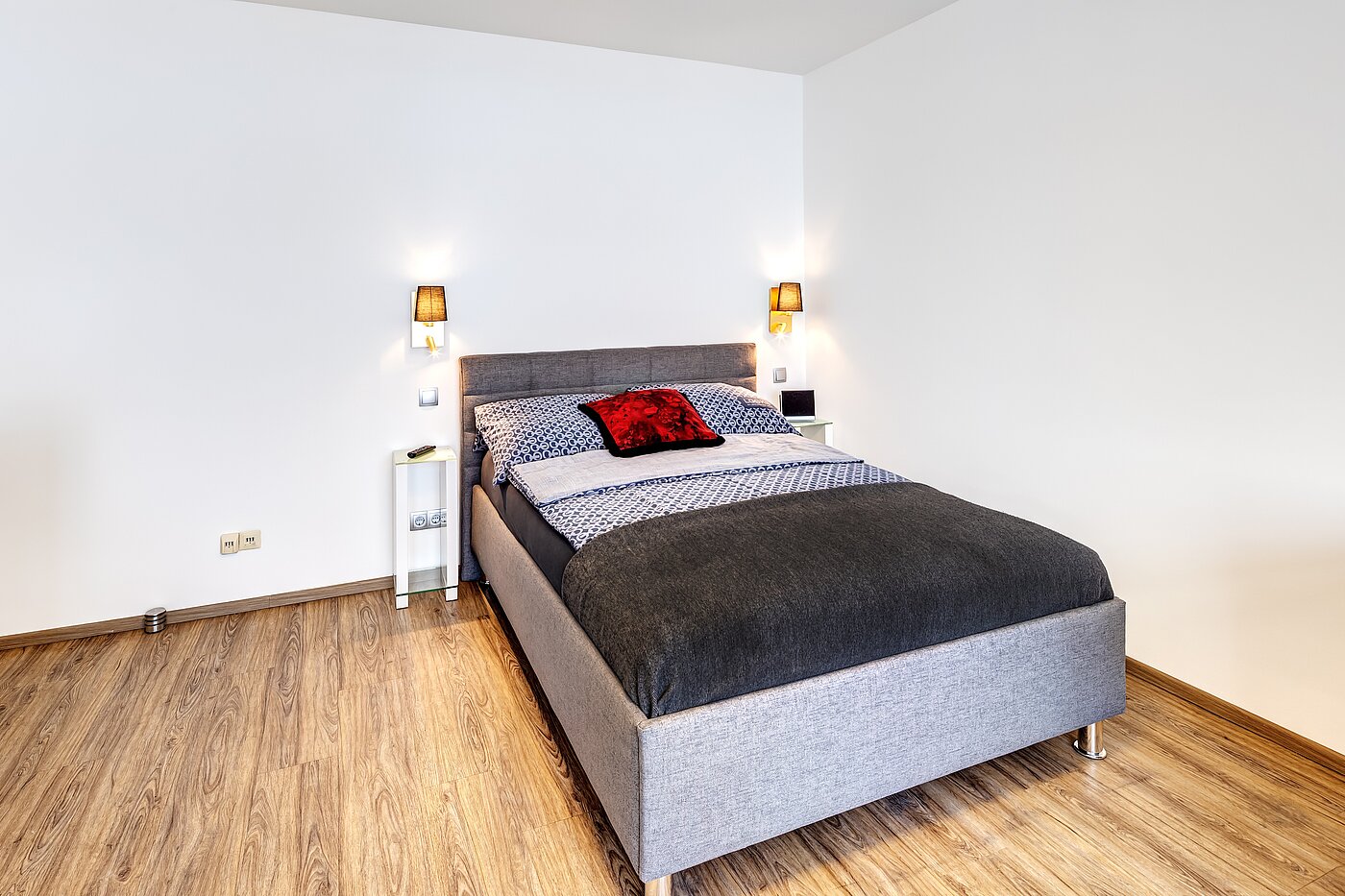 Etagenwohnung mit 1 Zimmer | München-Ludwigsvorstadt | 70176 | ...und gemütlichem Bett
