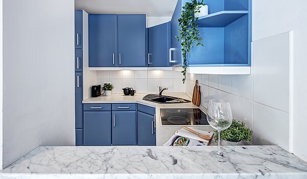 Etagenwohnung mit 3 Zimmern | München-Schwabing | 2202ML12 | Durchreiche in die Küche