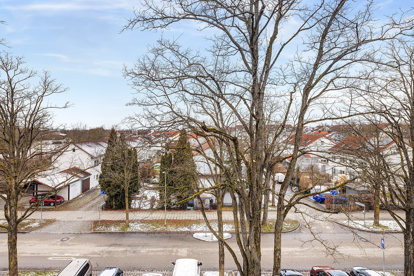 Etagenwohnung mit 2 Zimmern | Poing | 70373 | ...Aussicht