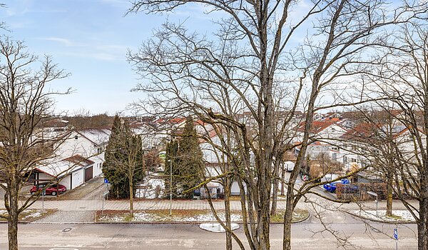 Etagenwohnung mit 2 Zimmern | Poing | 70373 | ...Aussicht