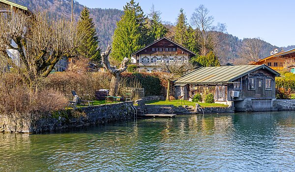 Mehrfamilienhaus mit 11 Zimmern | Rottach-Egern | 70215 | auf das Seegrundstück....