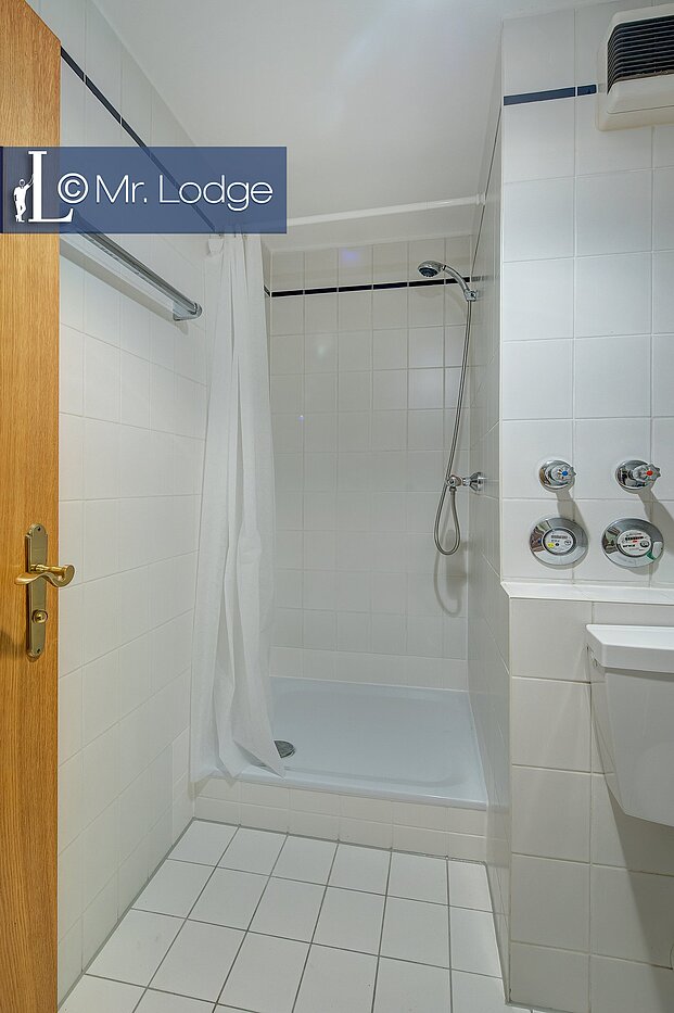 Etagenwohnung mit 1 Zimmer | München-Ramersdorf | 1602ML4 | Ansicht Dusche