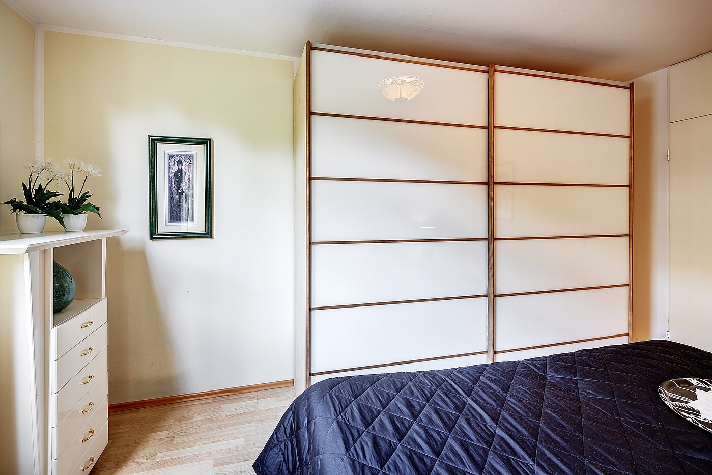 Etagenwohnung mit 2.5 Zimmern | München-Nymphenburg | 2204ML61 | ...mit großen Kleiderschrank