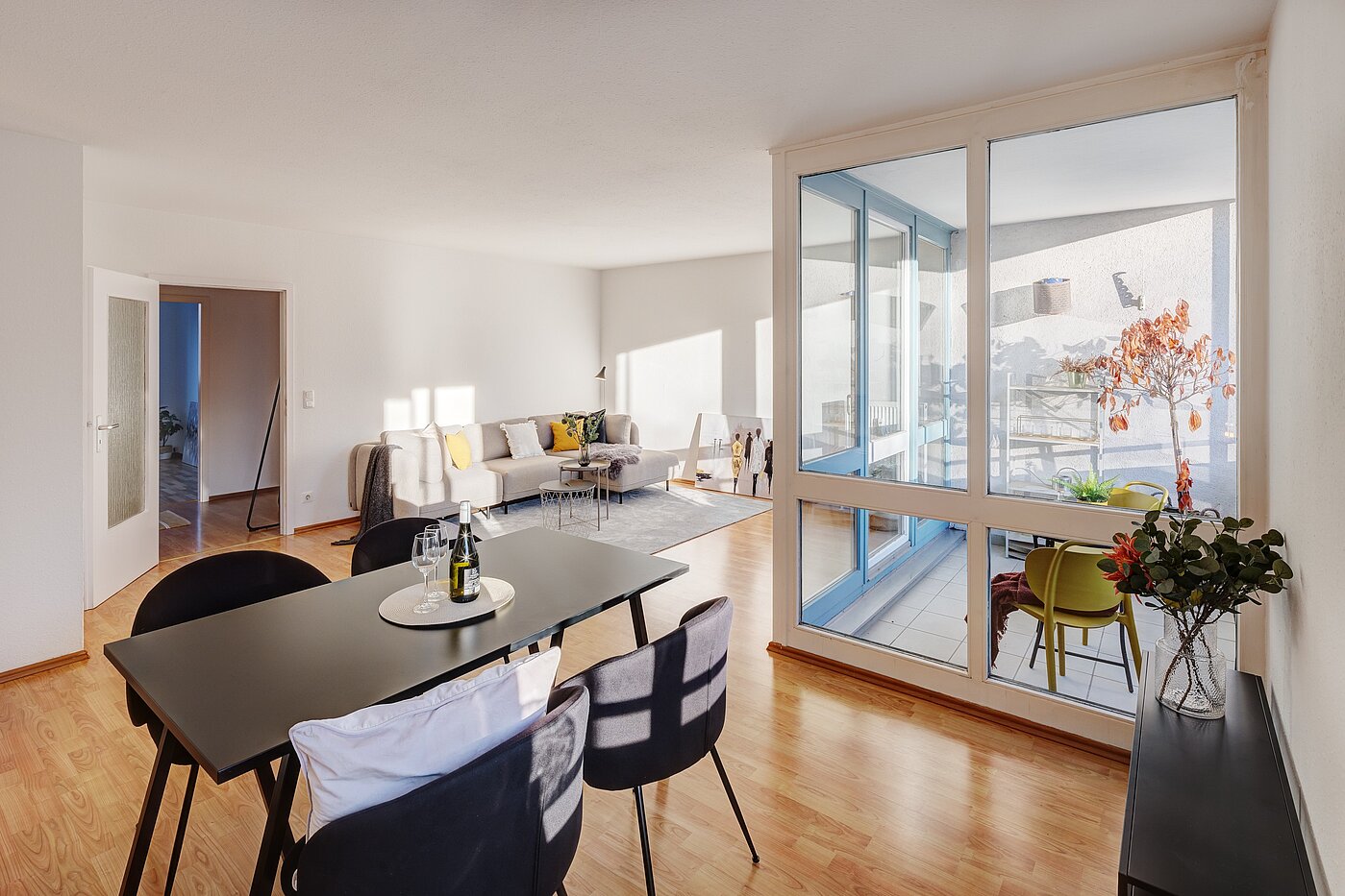 Etagenwohnung mit 3 Zimmern | München-Bogenhausen | 70085 | ...Lichtdurchflutet...
