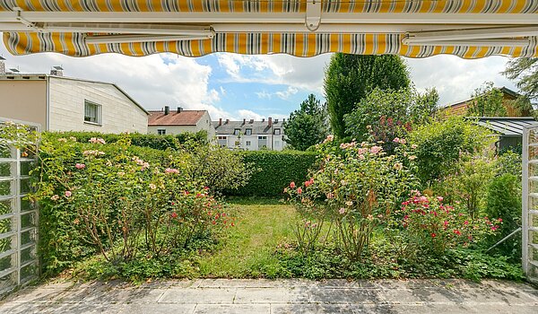 Reihenmittelhaus mit 5 Zimmern | München-Obermenzing | 1907ML6 | Südterrasse und Garten