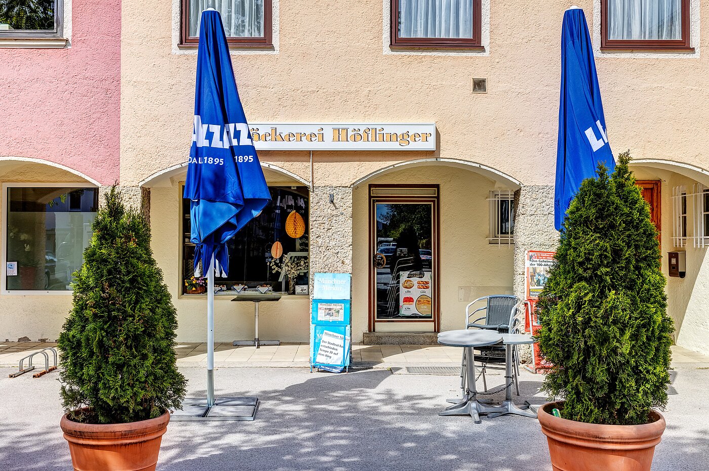 Etagenwohnung mit 1.5 Zimmern | München-Milbertshofen | 701281 | Nahegelegene Restaurants