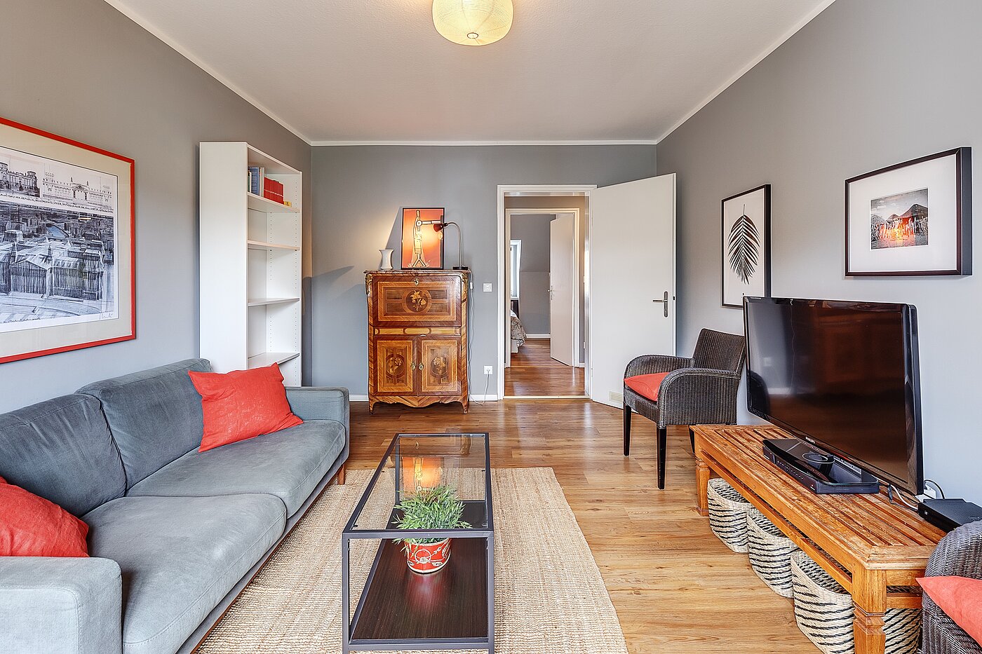 Etagenwohnung mit 2 Zimmern | München-Maxvorstadt | 2211ML6 | Blick zur Diele