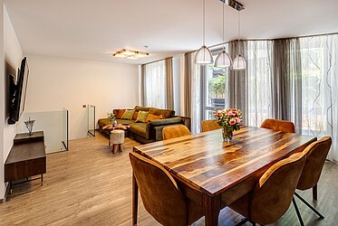 Milbertshofen: Ansprechende 3 Zimmer Wohnung mit Terrasse
