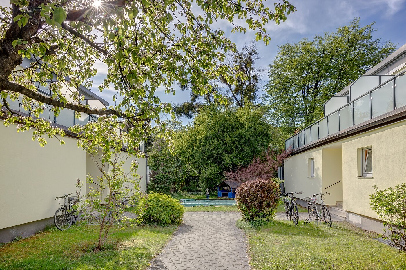 Erdgeschosswohnung mit 4 Zimmern | München-Laim | 702161 | Hausansicht