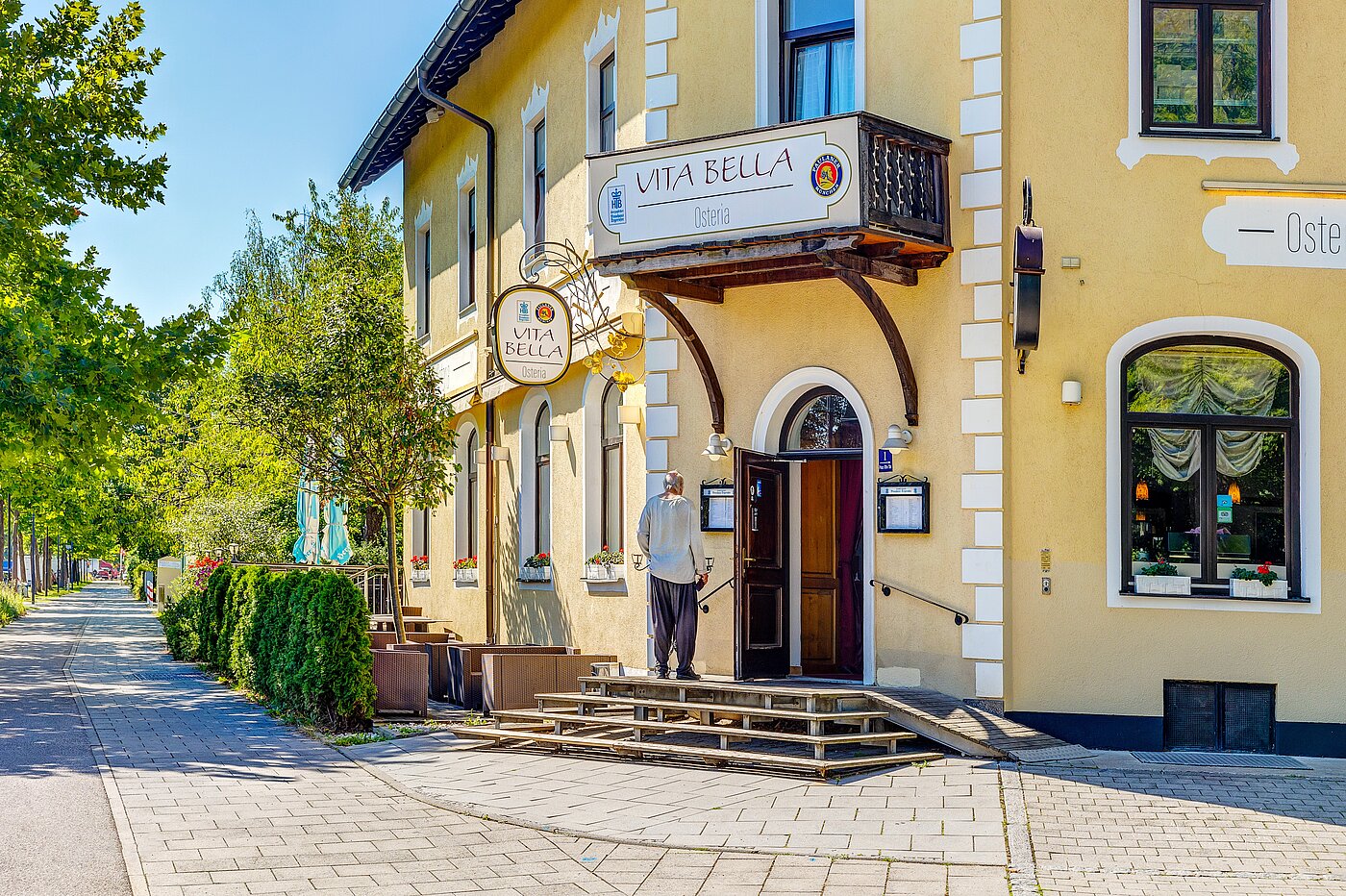 Etagenwohnung mit 1 Zimmer | Ottobrunn | 2301ML1 | Gastronomische Vielfalt in der Nähe