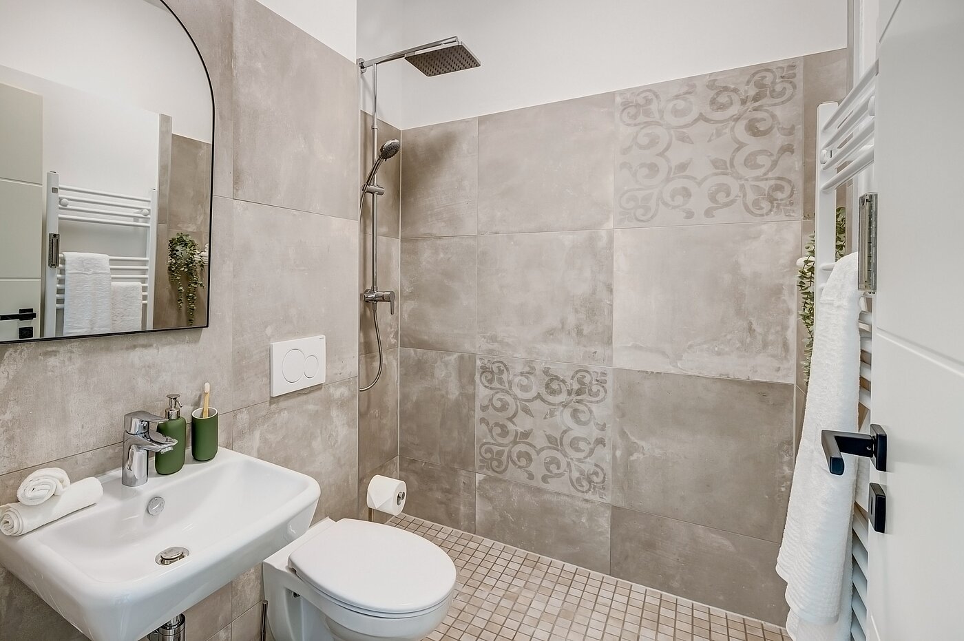 Etagenwohnung mit 2.5 Zimmern | München-Obermenzing | 700191 | Modernes Duschbad...