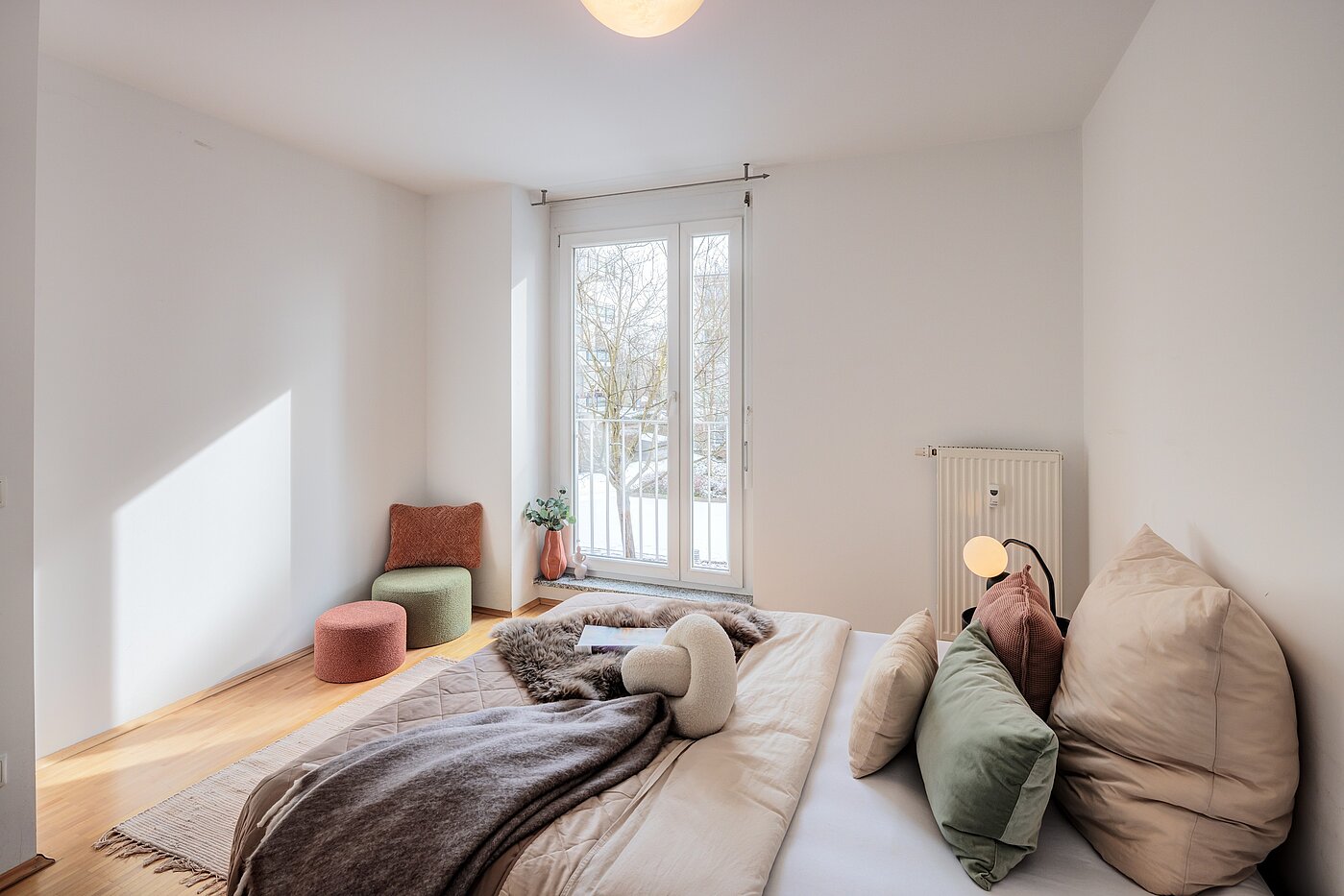 Etagenwohnung mit 2 Zimmern | München-Bogenhausen | 70396 | Schlafzimmer