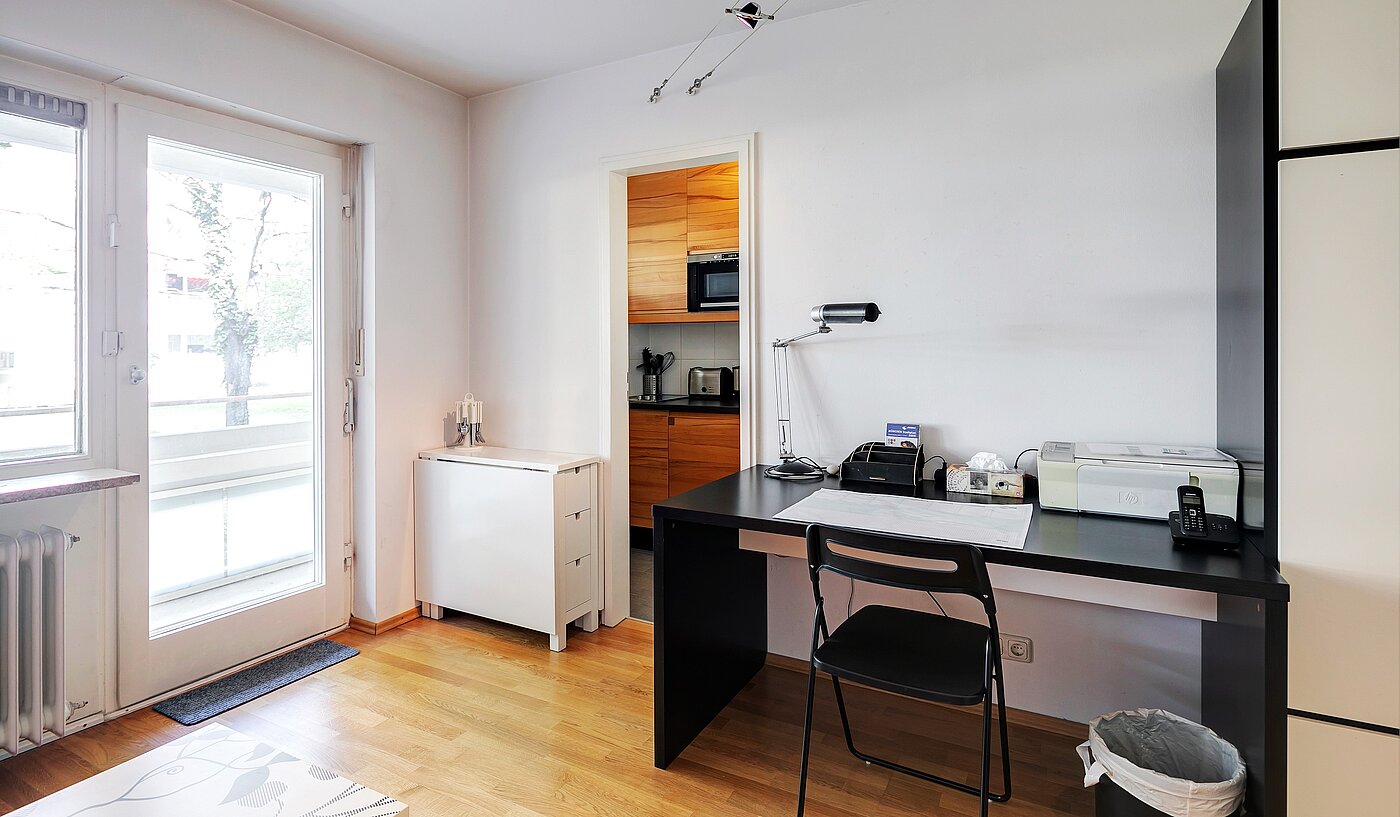 Erdgeschosswohnung mit 1 Zimmer | München-Nymphenburg | 2203ML1 | ...Arbeiten...