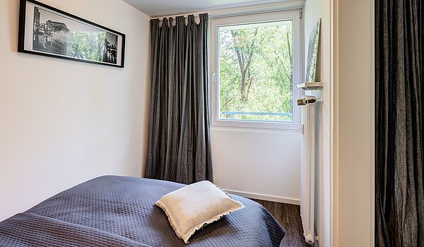 Etagenwohnung mit 2 Zimmern | München-Bogenhausen | 70142 | Separates...