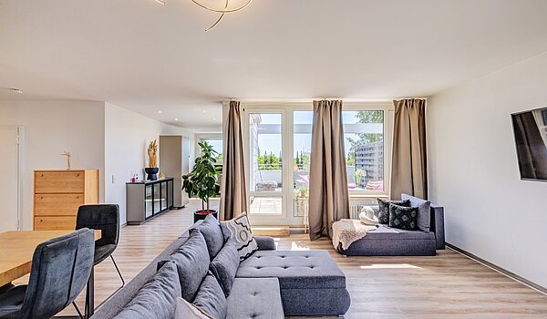 Terrassenwohnung mit 3.5 Zimmern | München-Berg am Laim | 704511 | Wohnzimmer