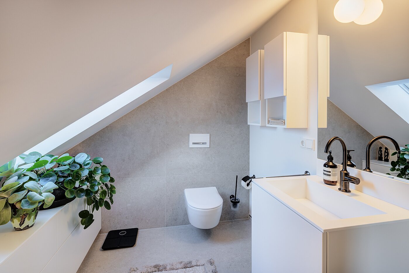 Reiheneckhaus mit 6 Zimmern | München-Trudering | 70191 | Gäste-WC mit...