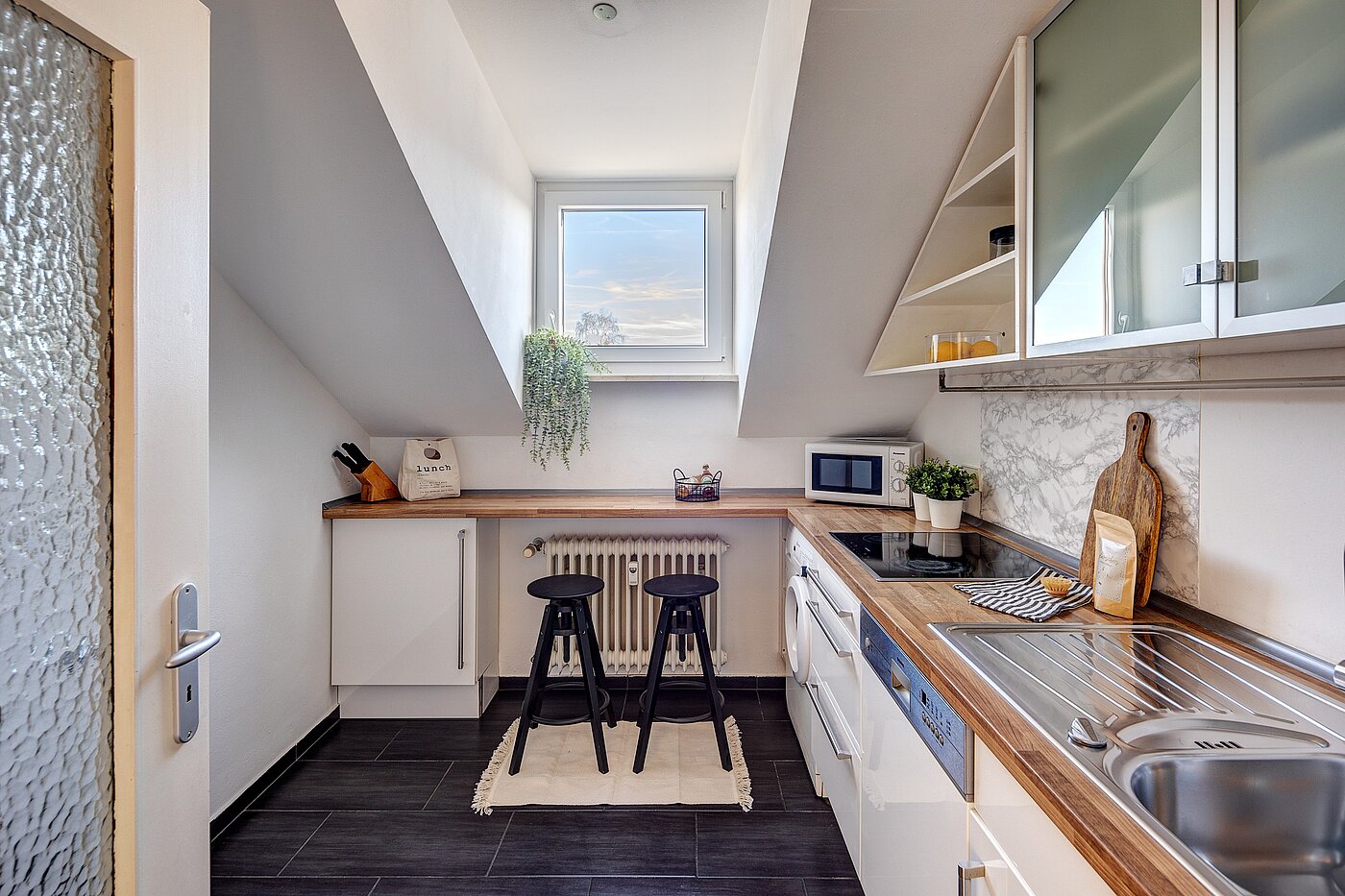 Etagenwohnung mit 2 Zimmern | München-Untermenzing | 70177 | Einbauküche...