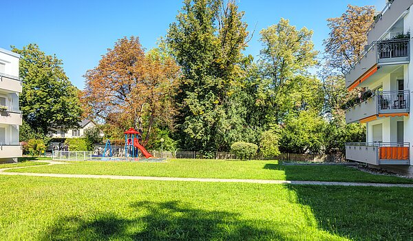 Etagenwohnung mit 3.5 Zimmern | 70284 | Große Gemeinschaftsflächen