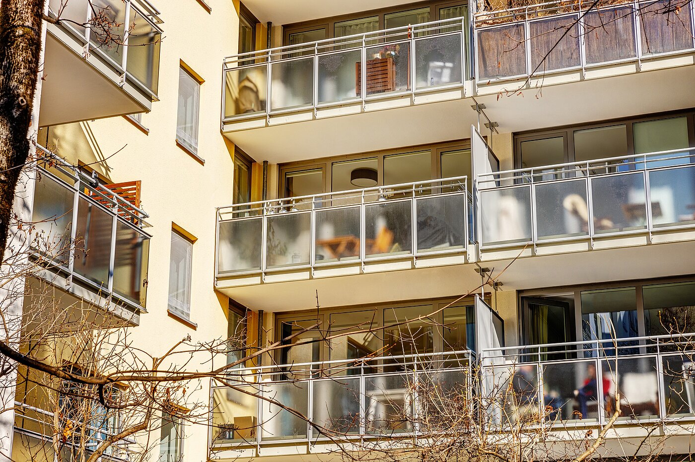 Etagenwohnung mit 2 Zimmern | München-Maxvorstadt | 70001 | Ansicht Balkon