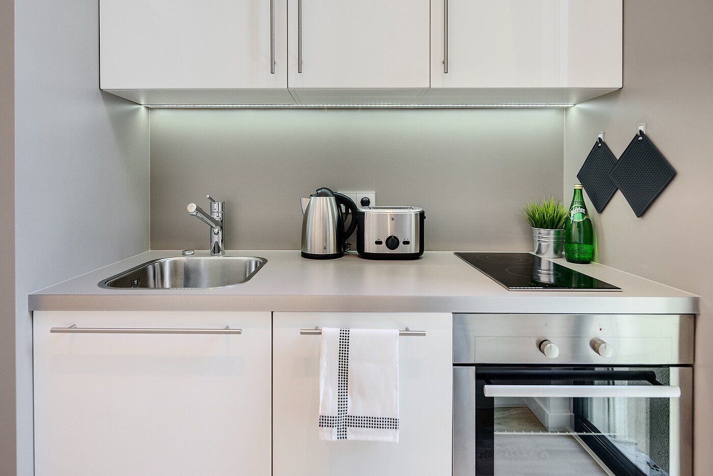 Etagenwohnung mit 1 Zimmer | München-Bogenhausen | 70201 | ...Einbauküche