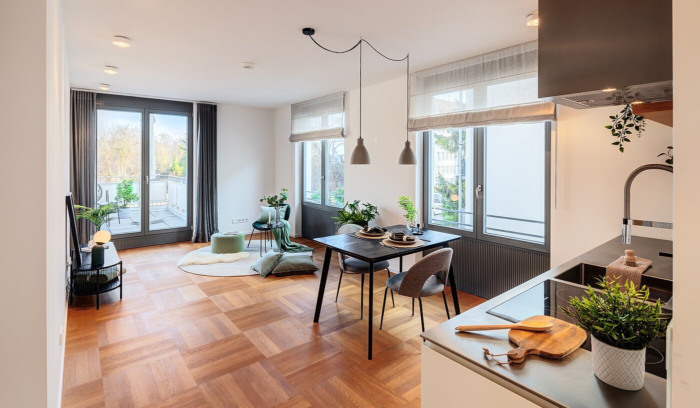 Etagenwohnung mit 2 Zimmern | München-Schwabing | 70195 | Charmanter Wohn-/...