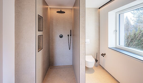 Reiheneckhaus mit 6 Zimmern | München-Trudering | 70191 | ...bodengleicher Dusche.