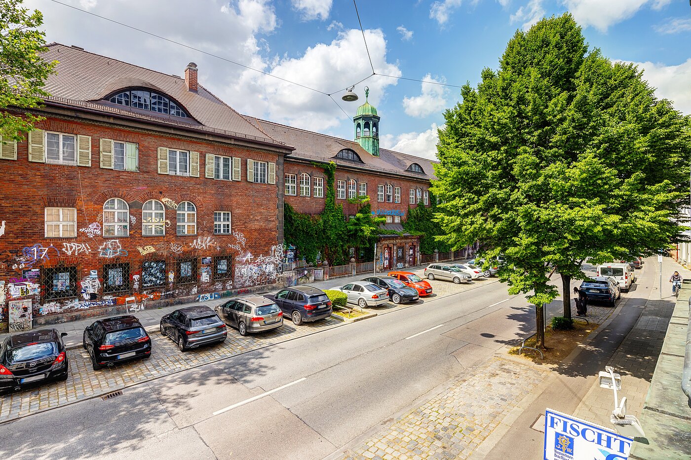 Etagenwohnung mit 2.5 Zimmern | München-Isarvorstadt | 70121 | Blick zur Straße
