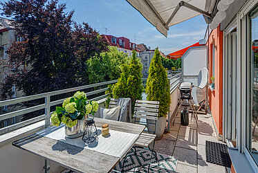 Schwabing: Für Sonnenanbeter - Apartment mit Dachterrasse