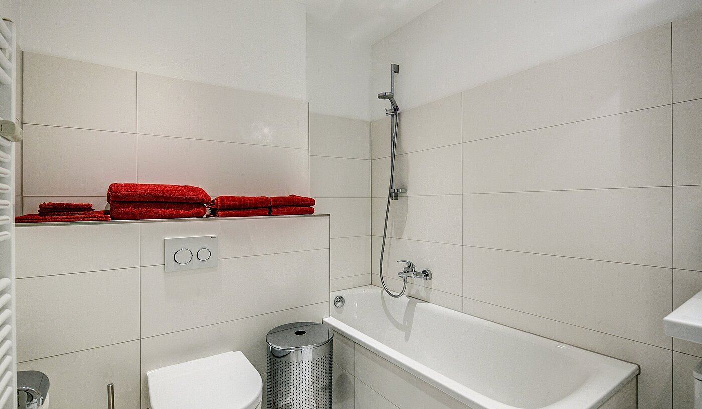 Etagenwohnung mit 3.5 Zimmern | München-Laim | 1808ML1 | mit Badewanne