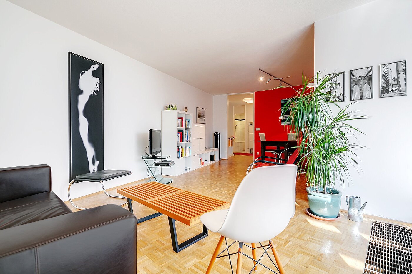 Etagenwohnung mit 2 Zimmern | München-Schwabing | 2004ML1 | Helles Wohnzimmer