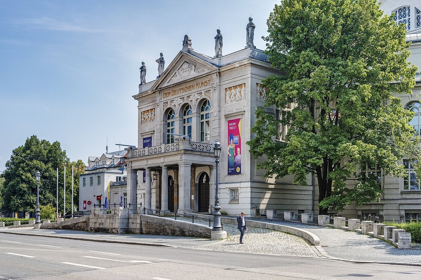 Penthouse mit 2 Zimmern | München-Bogenhausen | 70385 | ...Prinzregententheater