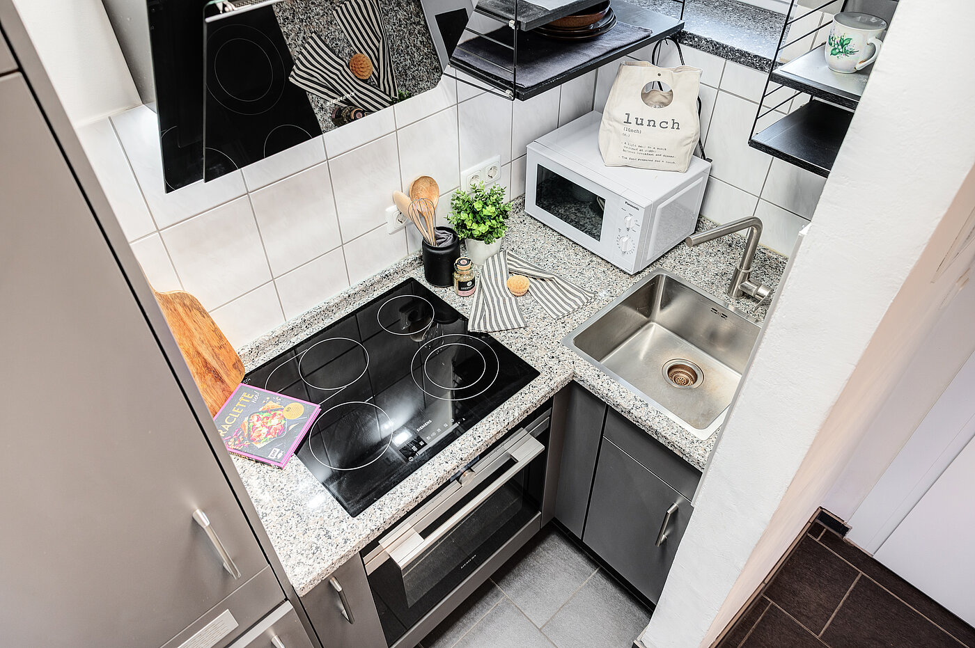 Apartment mit 1 Zimmer | München-Schwabing | 70211 | Klein, aber...