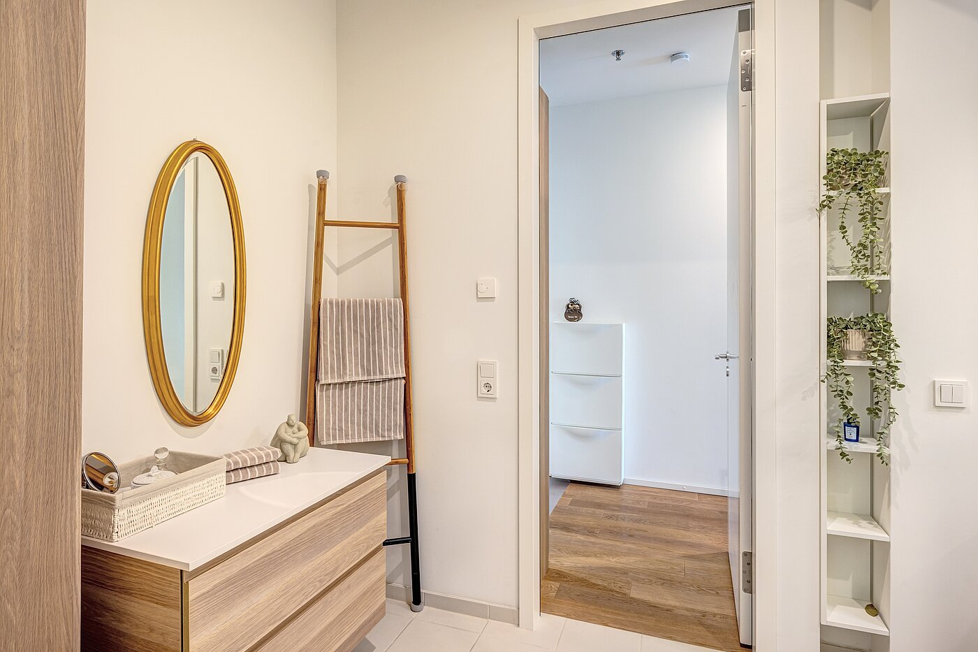 Apartment mit 1.5 Zimmern | München-Neuhausen | 70444 | ...begehbar