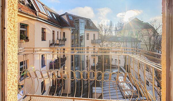 Etagenwohnung mit 2 Zimmern | München-Isarvorstadt | 703031 | Balkon