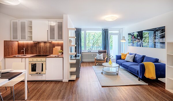 Etagenwohnung mit 2 Zimmern | München-Bogenhausen | 70142 | ...Wohnzimmer