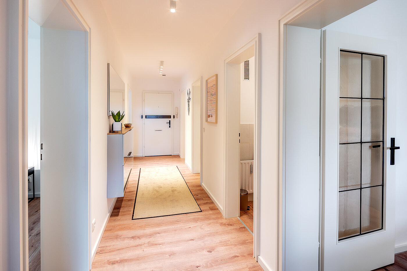 Etagenwohnung mit 3 Zimmern | Unterhaching | 70421 | ...mit Staufläche