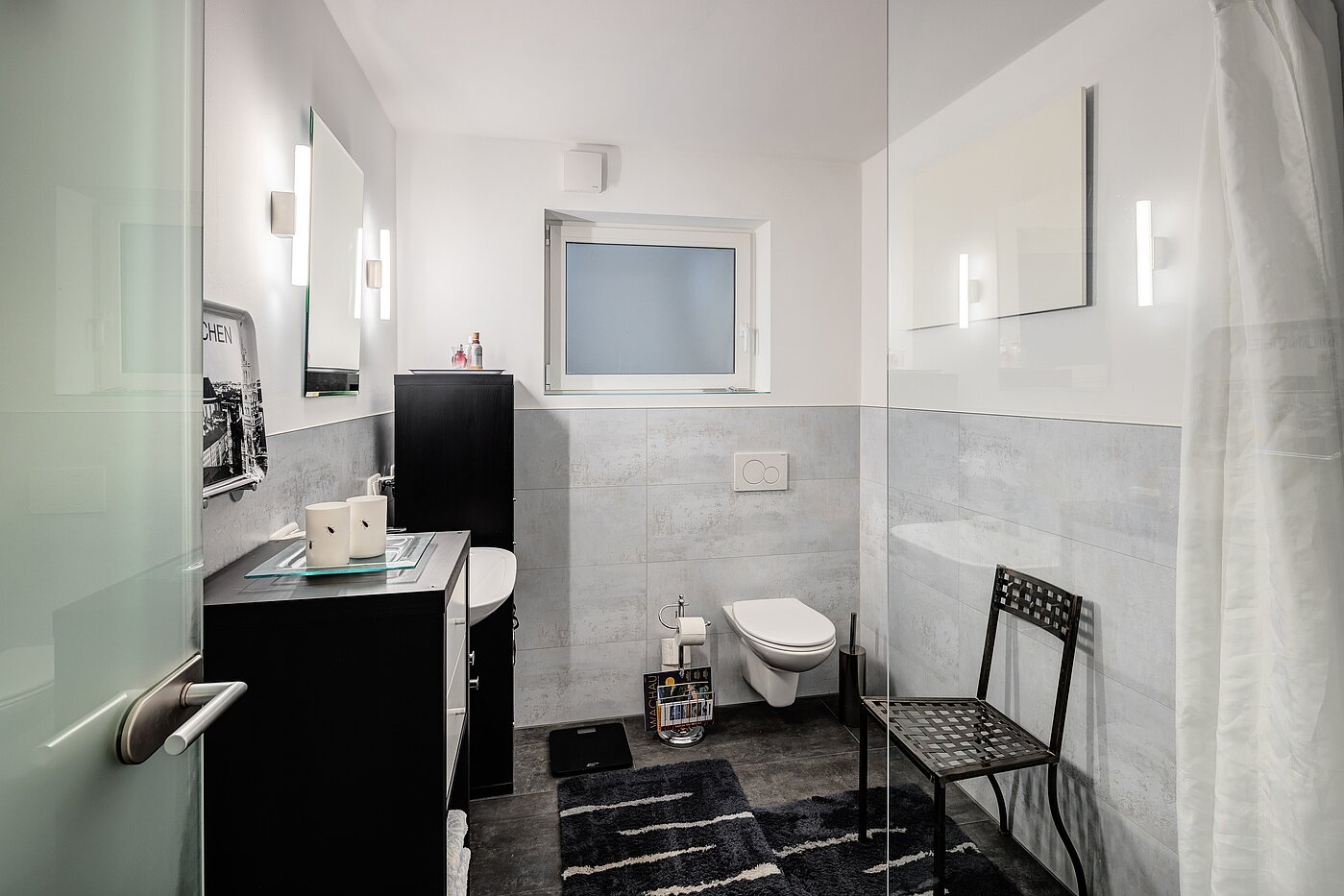 Einfamilienhaus mit 4 Zimmern | Neubiberg | 70429 | Badezimmer Souterrain