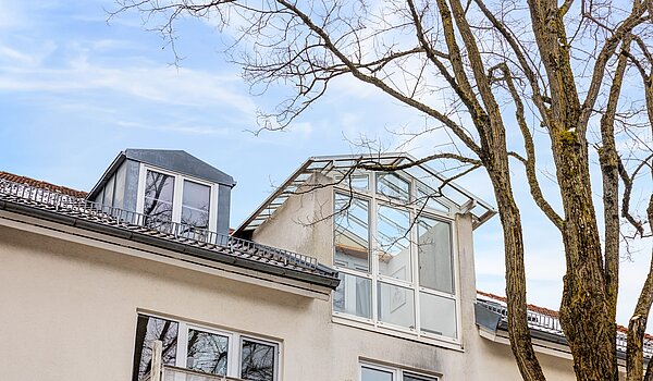 Etagenwohnung mit 2 Zimmern | Poing | 70373 | ...Wintergarten...