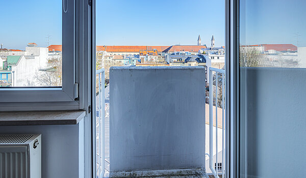 Etagenwohnung mit 1 Zimmer | München-Maxvorstadt | 70397 | Balkon...