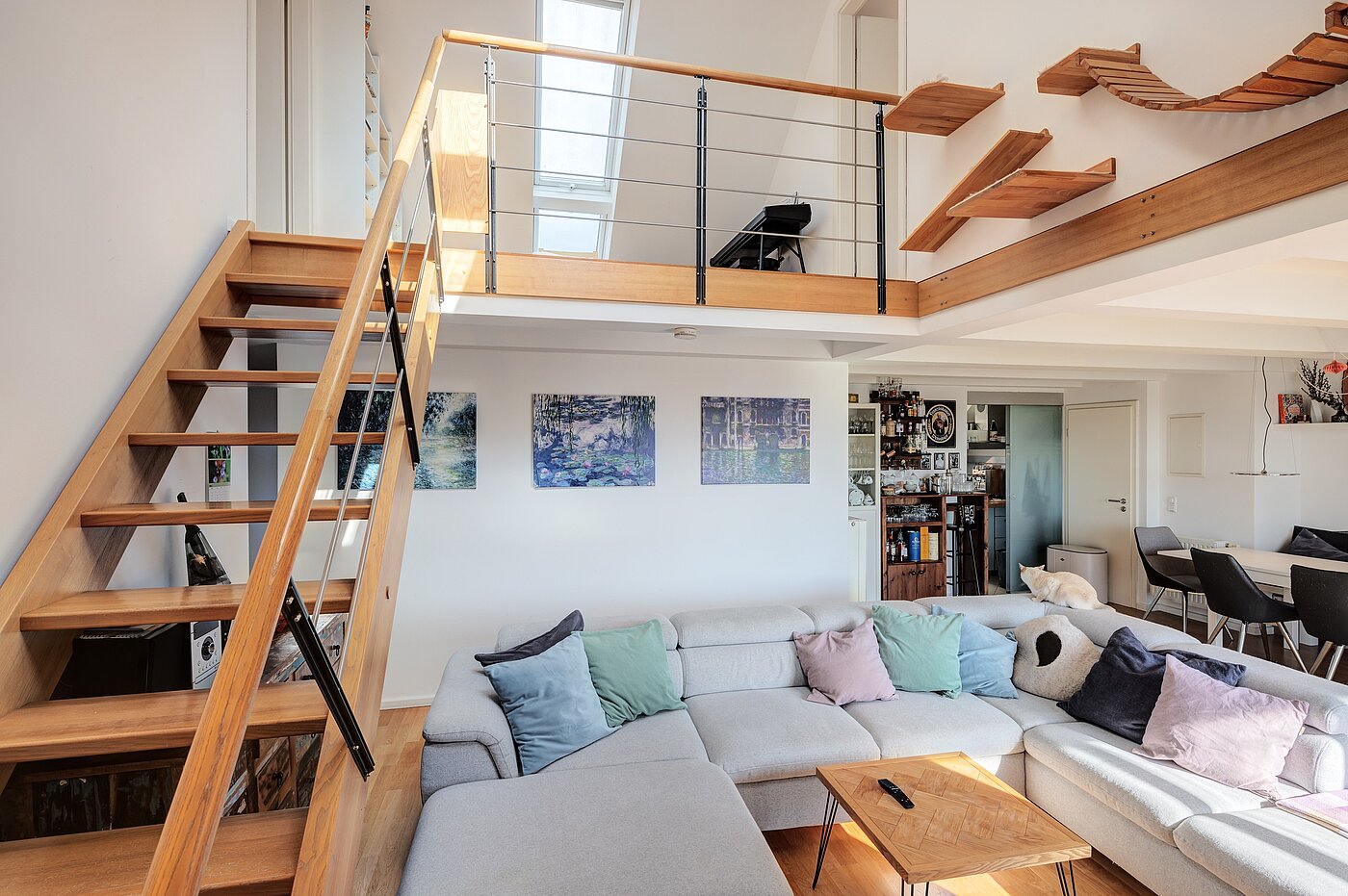 Etagenwohnung mit 5 Zimmern | München-Neuhausen | 70140 | ...Essen