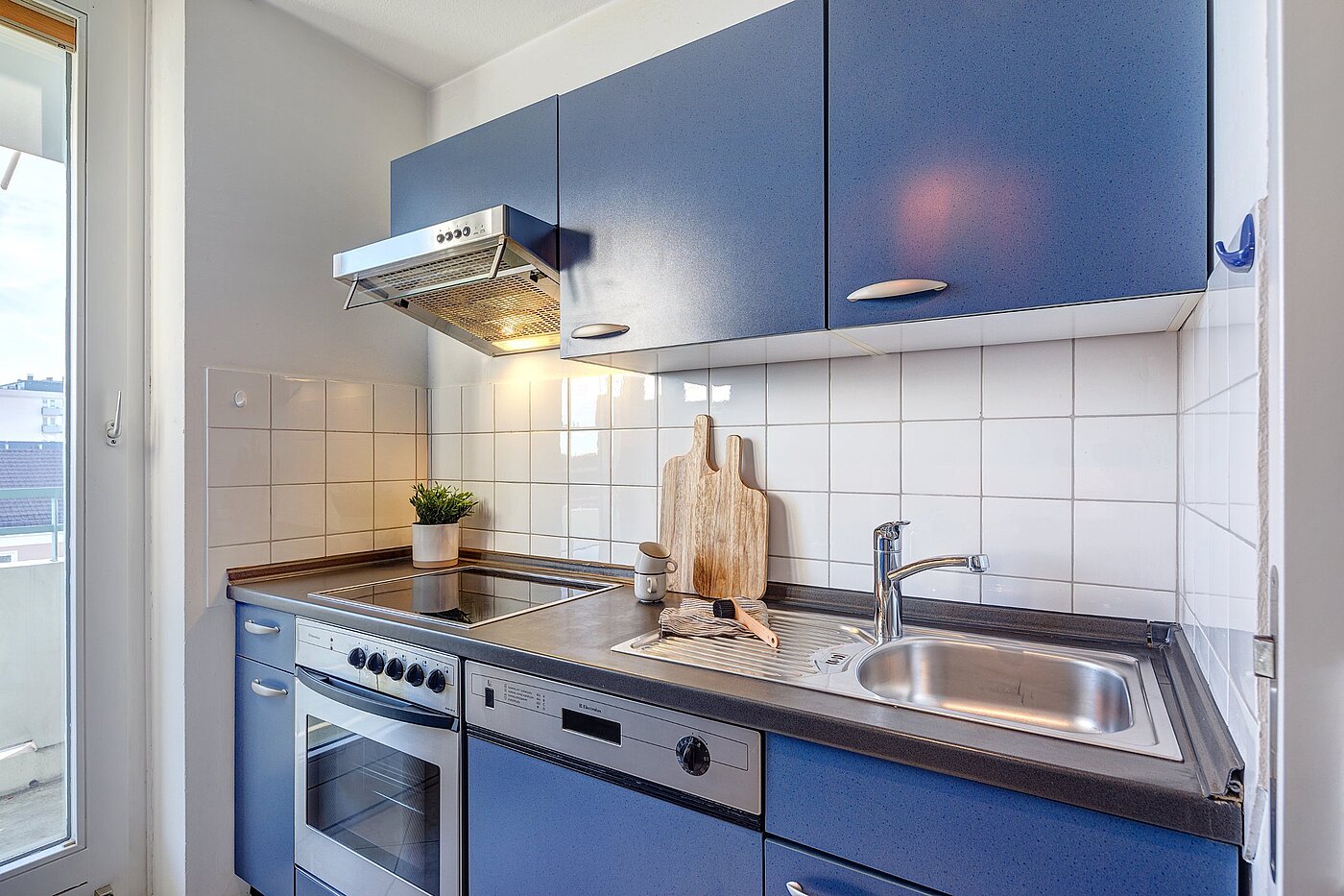 Etagenwohnung mit 2 Zimmern | München-Sendling-Westpark | 2010ML9 | ...voll ausgestattet...