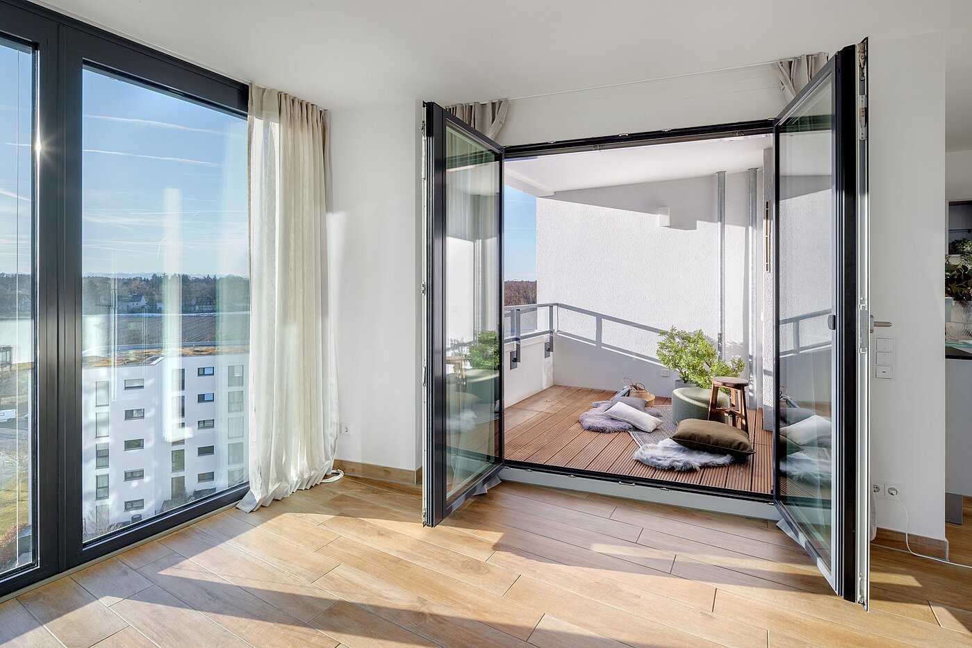 Etagenwohnung mit 3 Zimmern | München-Obersendling | 70260 | Zugang zum Balkon