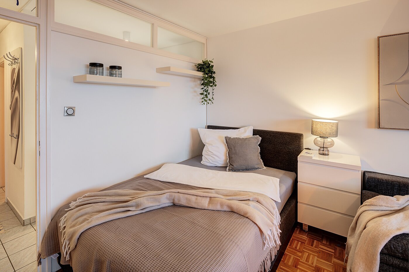 Apartment mit 1 Zimmer | München-Forstenried | 70190 | ...und Schlafen